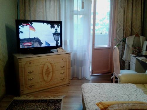 Rooms In Apartment On Tbilisskiy Bulvar 11