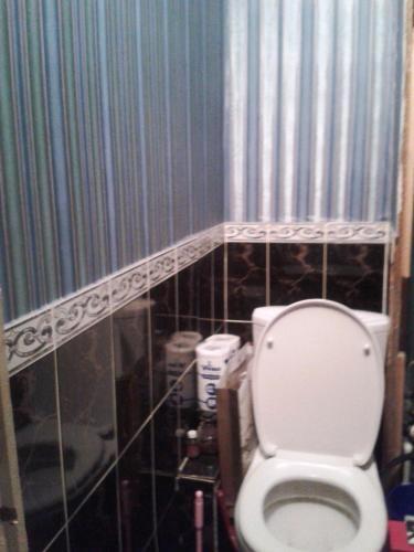 Rooms In Apartment On Tbilisskiy Bulvar 11