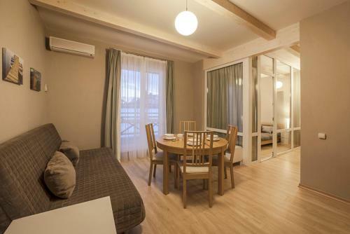 Guest Complex Capitan Club