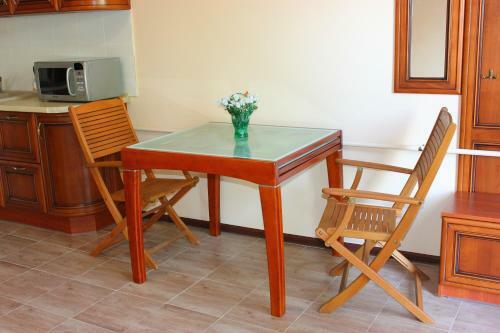 Apartment On Baltiyskaya 12