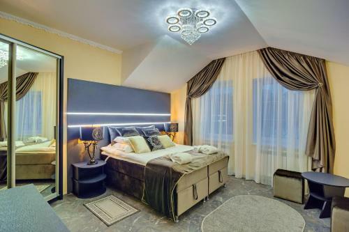 Exclusive Hotel