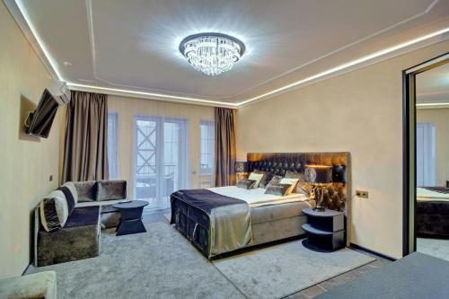 Exclusive Hotel