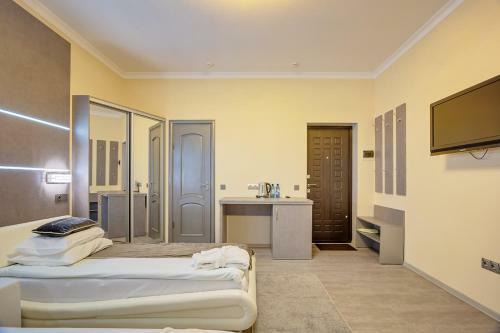 Exclusive Hotel