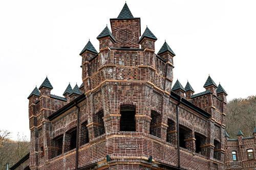 Hostal Durso Tower Guesthouse