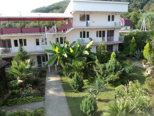 Hostal Guesthouse Svetlana