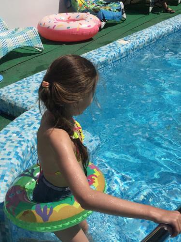 Hostal Guesthouse Svetlana