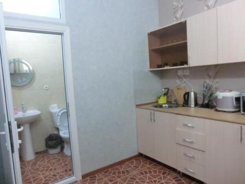 Hostal Anzhelika Albatros Guest House