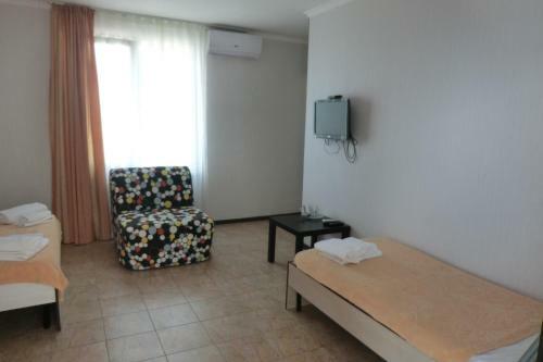 Hostal Anzhelika Albatros Guest House