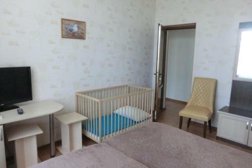 Hostal Anzhelika Albatros Guest House