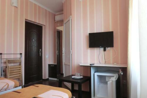 Hostal Anzhelika Albatros Guest House
