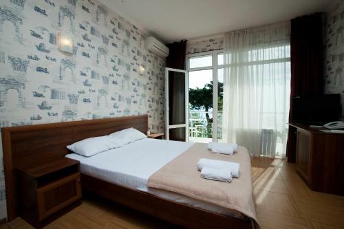 Hostal Anzhelika Albatros Guest House