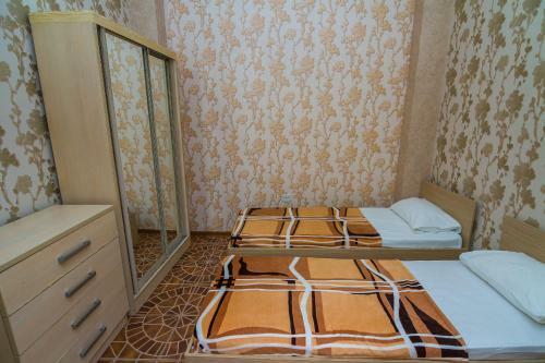 Hostal Anzhelika Albatros Guest House