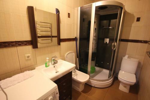 Hostal Anzhelika Albatros Guest House