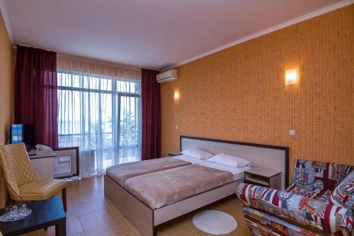 Hostal Anzhelika Albatros Guest House