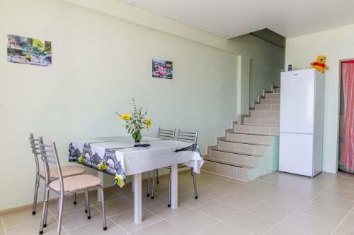 Hostal Guest House Maxim