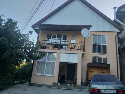 Hostal Guest House Kardiana