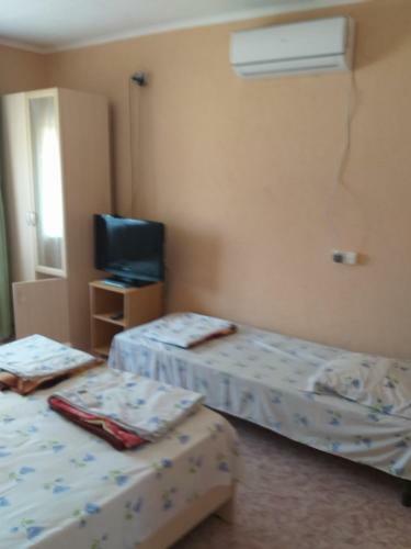 Hostal Guest House Kardiana