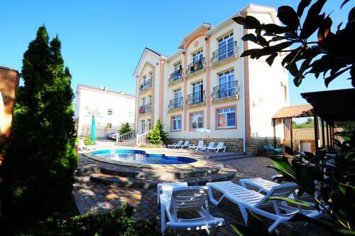 Hostal Valentin Guesthouse