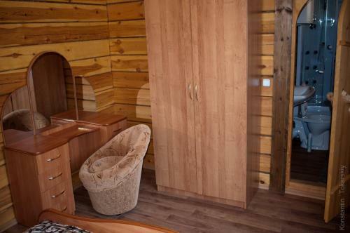 Hostal Holiday Village Bayar
