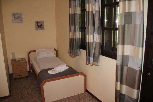 Hotel Holiday Village Kedar