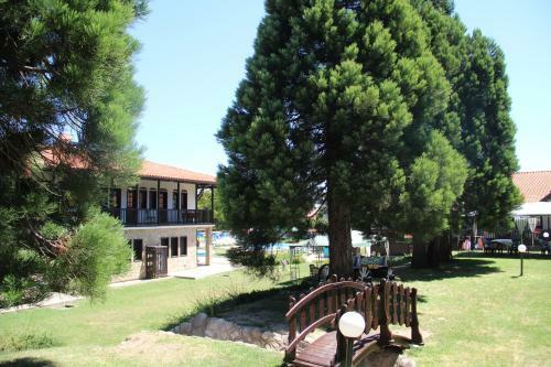 Hotel Holiday Village Kedar