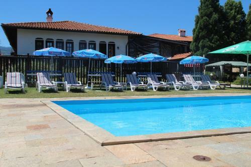 Hotel Holiday Village Kedar