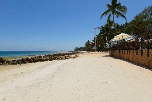 Bed & Breakfast Ledger Plaza Bahari Beach Hotel