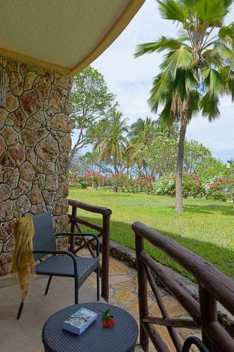 Bed & Breakfast Ledger Plaza Bahari Beach Hotel