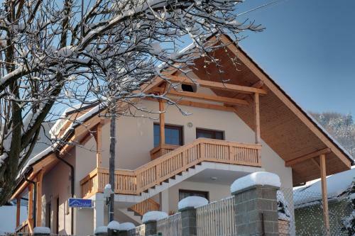 Apartamentos Rekrea?n� Dom Vyhne