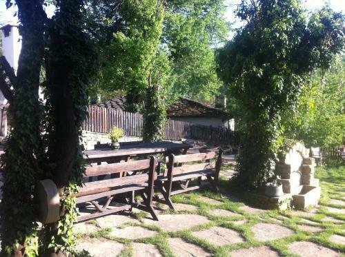 Hostal Stefanina Guesthouse