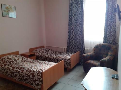 Hotel Gostinitsa Mir Na Karbysheva