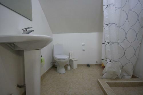 Hostal Guest House Karina