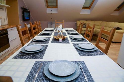 Apartment In Townhouse On Kurortnaya