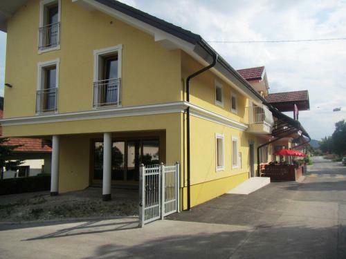 Hotel Vegov Hram