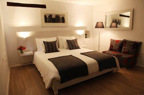 Hostal Garni Hotel Dvor