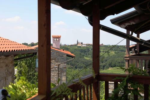 Hostal Garni Hotel Dvor