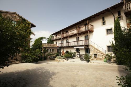 Hostal Apartments Dvor