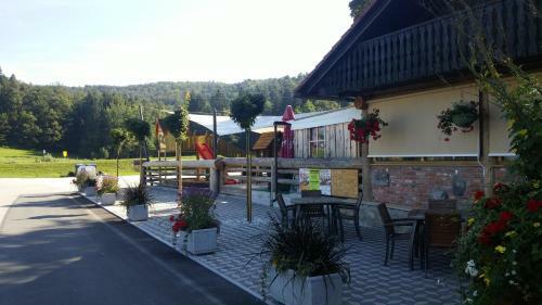 Hostal Darja Guesthouse