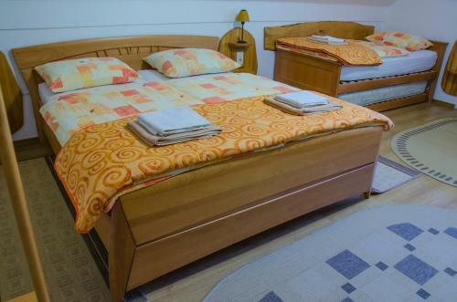 Bed & Breakfast Mi?kar Rooms