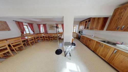 Apartmaji Pri Marodnu