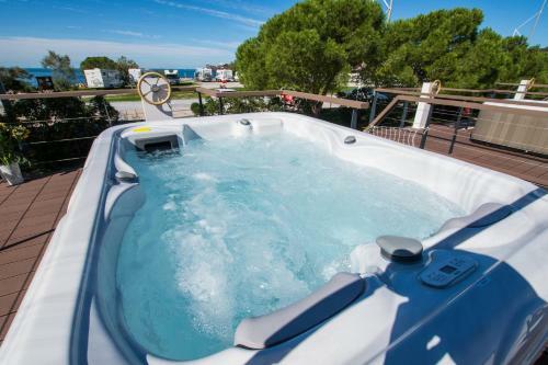 Floating Sea Houses Marina Lux