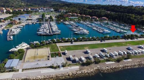Floating Sea Houses Marina Lux