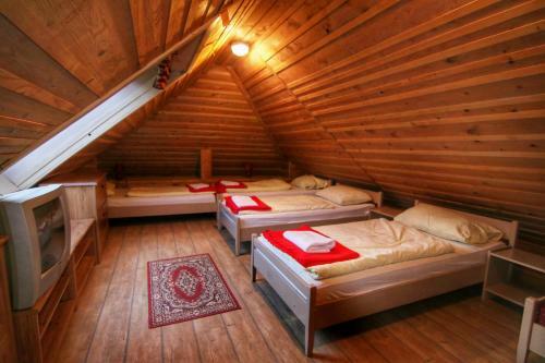 Apartments Belope?ki Dvori