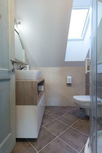 Hostal Apartments And Rooms Tolc