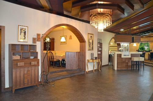 Hotel Leonardo