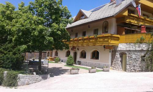 Hostal Guest House Kveder