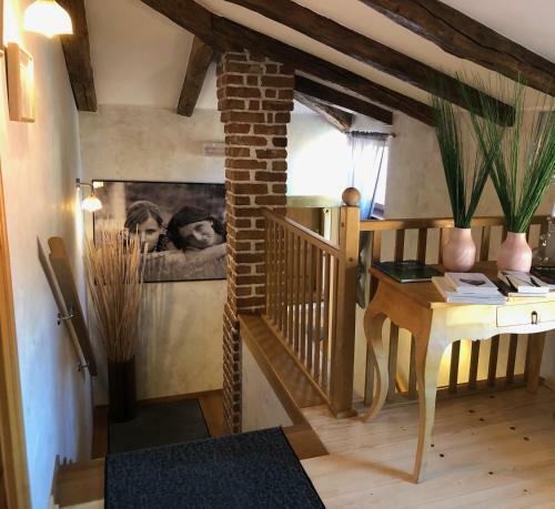 Hostal Residence Apolonija Guest House
