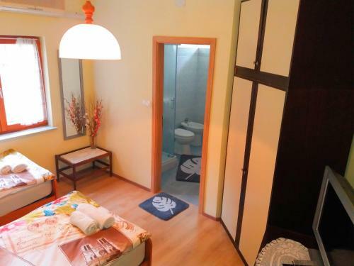 Hostal Apartmaji, Sobe - Obzidje