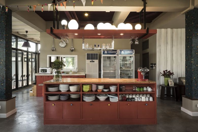Bed & Breakfast Amphawa Caza Platuu