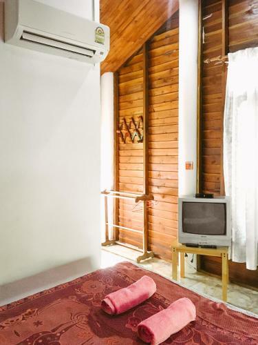 Baan Loylom Farmstay